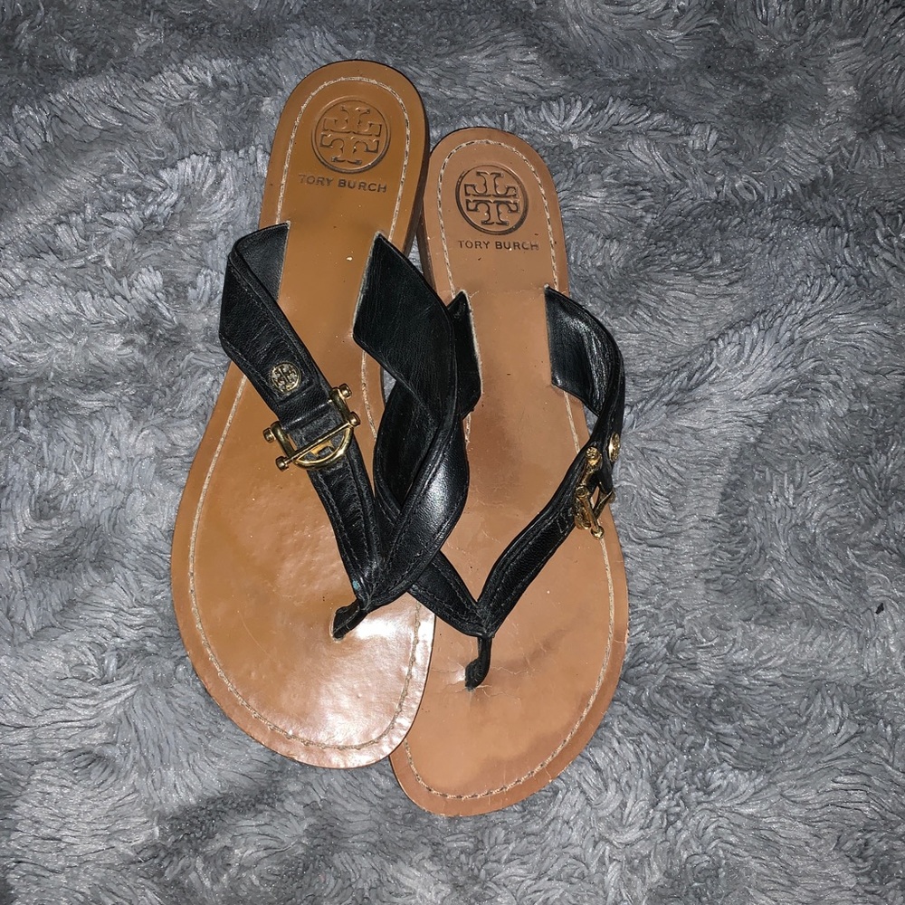 100% Tory Burch Sandal. GUC